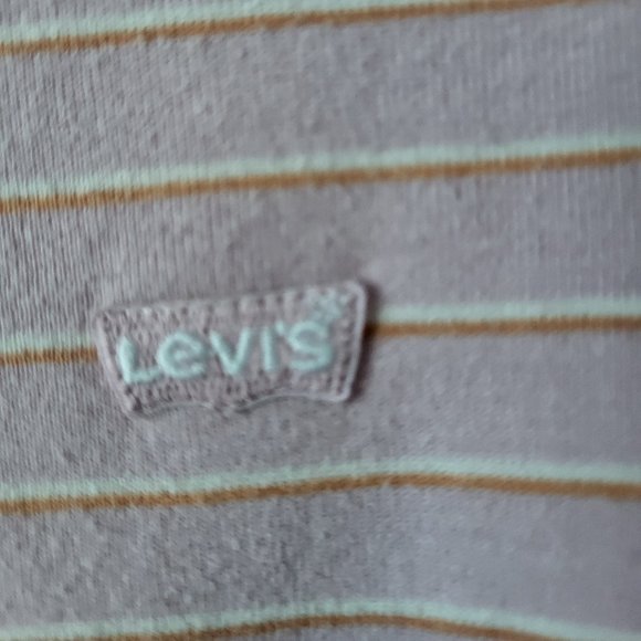 Levi's Ladies Pink Striped Knit Top, sz L (more like a Medium!) - Picture 3 of 6